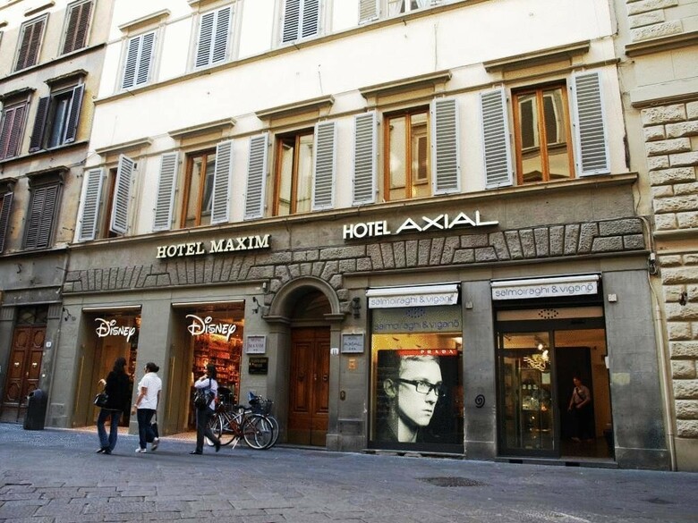 Hotel Axial
