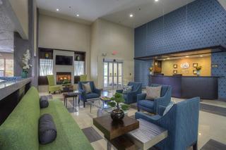 Motel Comfort Suites Pineville