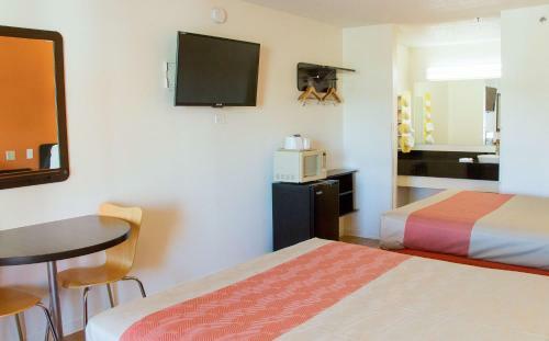 Motel 6 Cookeville