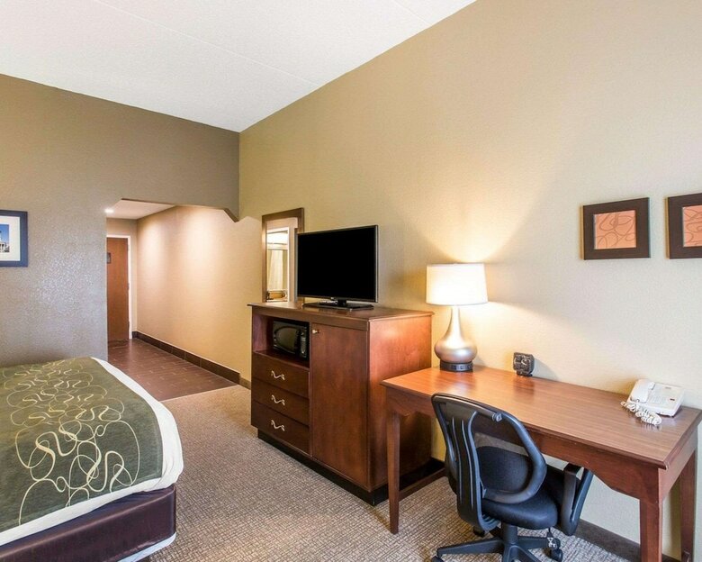Hotel Comfort Suites Cookeville