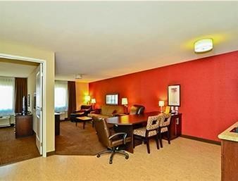 Hotel Homstay Suites Extended Stay - Williston