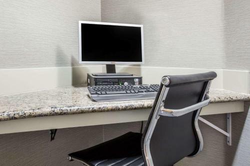 Hotel Hawthorn Suites By Wyndham Livermore