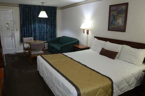 Motel Americas Best Inn - Calhoun