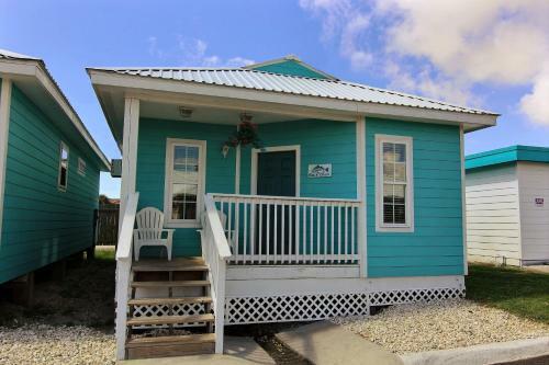 Shark Reef Resort Motel & Cottages