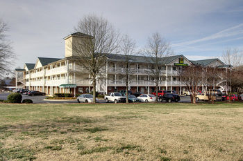 Hotel Sun Suites Of Charlotte
