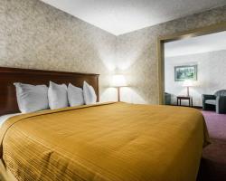 Hotel Quality Inn And Suites Kingston