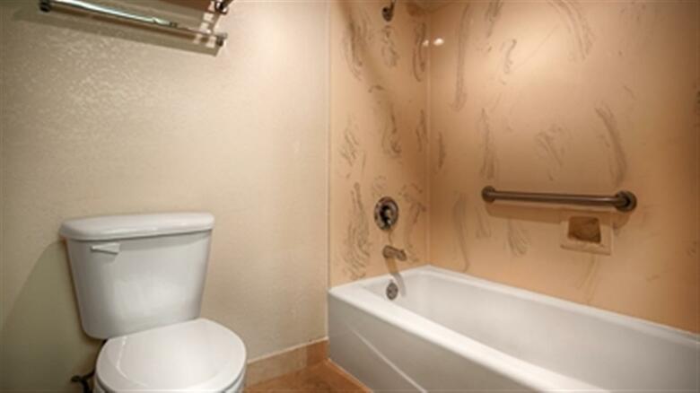 Hotel Best Western Plus Northwoods Inn