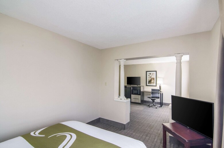 Hotel Quality Inn Saraland