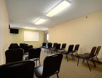 Hotel Days Inn And Suites Desoto