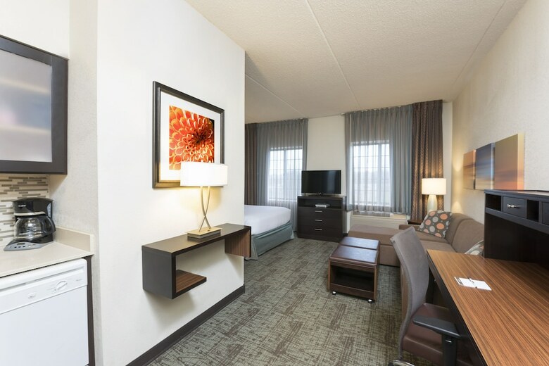 Hotel Staybridge Suites Chicago-oakbrook Terrace