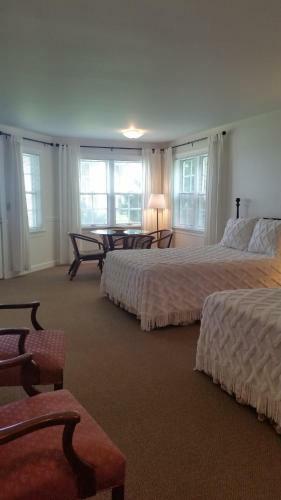 Bed & Breakfast Wades Point Inn On The Bay