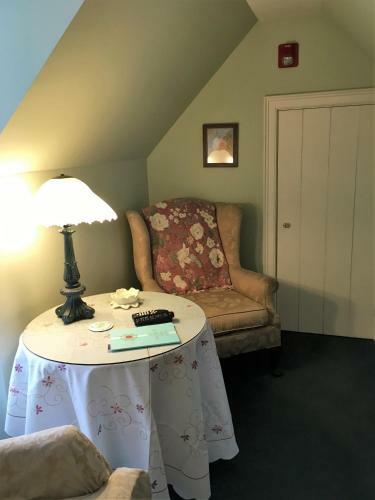 Parsonage Inn Bed And Breakfast