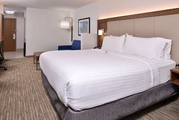 Holiday Inn Express Hotel & Suites Lacey