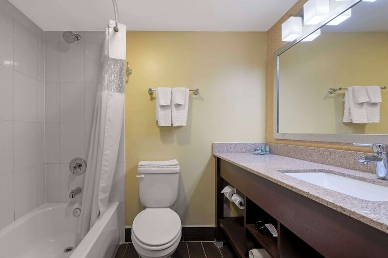 Hotel Best Western University Inn At Valparaiso