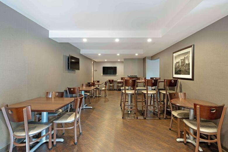 Hotel Best Western University Inn At Valparaiso