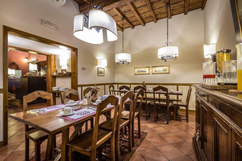 Hotel Marios