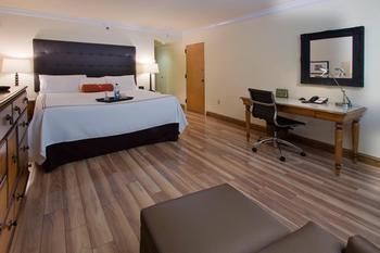 Shula's Hotel & Golf Club