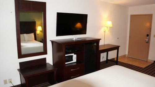Motel Regency Inn & Suites Pittsburg