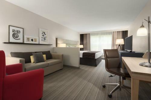 Hotel Country Inn & Suites By Radisson, Decorah, Ia
