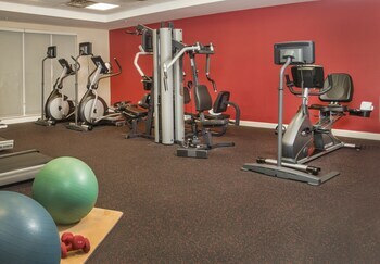 Hotel Towneplace Suites By Marriott Clinton At Joint Base Andrews