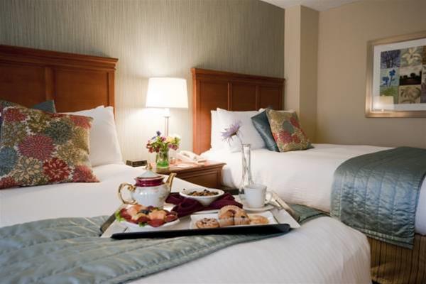Colony South Hotel & Conference Center