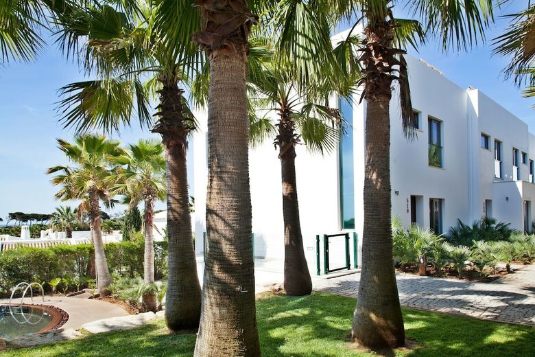 S�o Rafael Villas, Apartments & Guesthouse