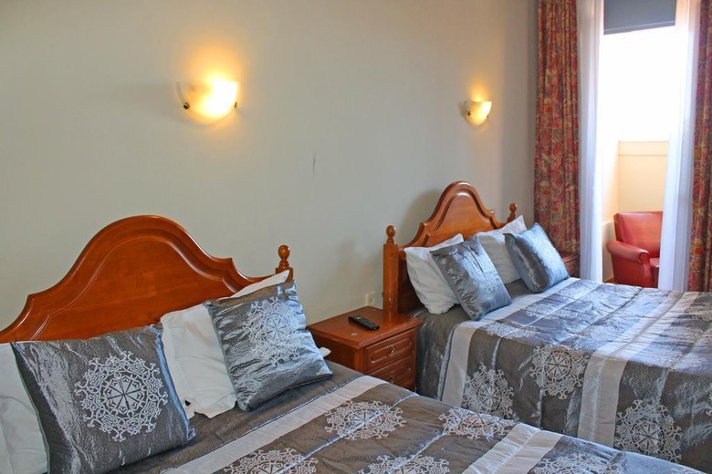 Hostal Residencial Henrique Viii