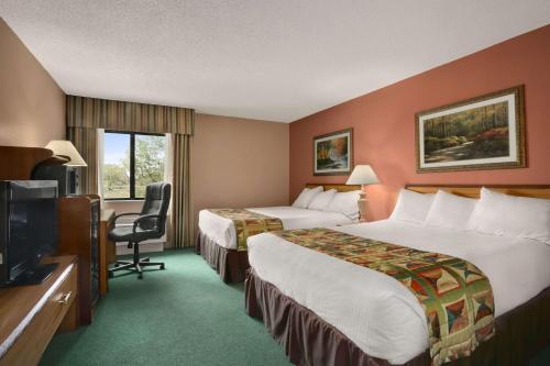 Hotel Baymont Inn & Suites - Sullivan