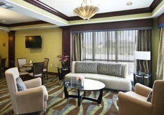 Hotel Comfort Suites Harvey - New Orleans West