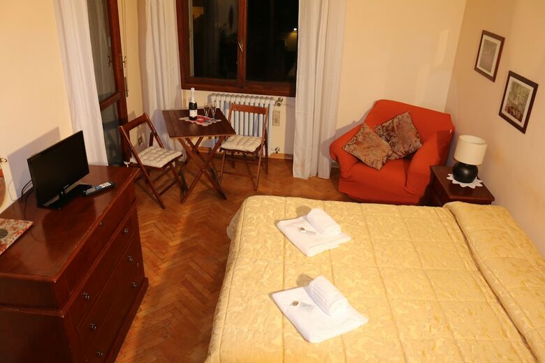 Hostal Soggiorno Karaba