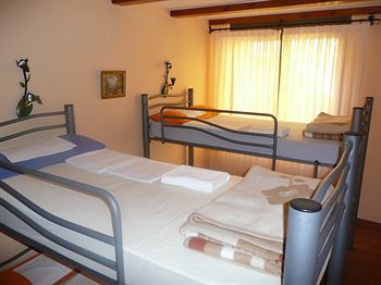 Hostal Alda Casco Antiguo