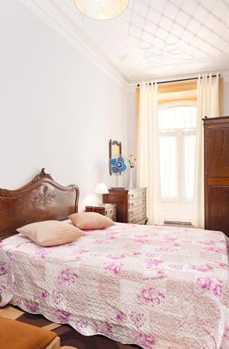 Hostal Almada