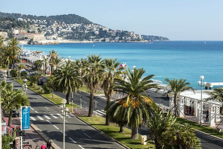 Hotel H�tel Vacances Bleues Le Royal