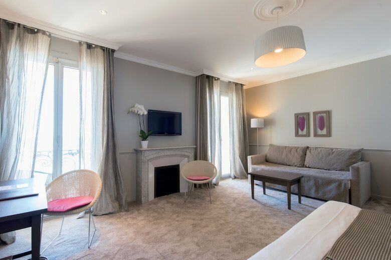 Hotel H�tel Vacances Bleues Le Royal