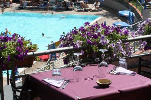 Hotel Camping Village Il Poggetto