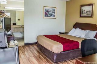 Motel Econo Lodge - Creedmoor