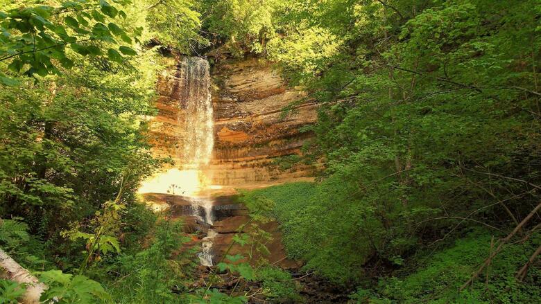 Hotel Pictured Rocks Inn And Suites