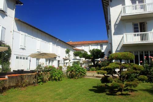 Hotel H�tel-restaurant Eychenne