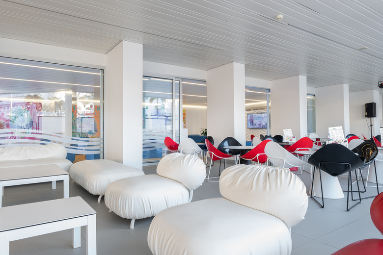 Hotel Caser�o