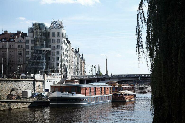 Boat Hotel Matylda