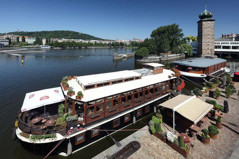Boat Hotel Matylda