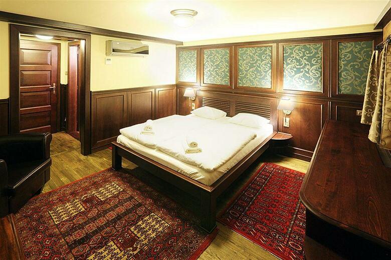 Boat Hotel Matylda
