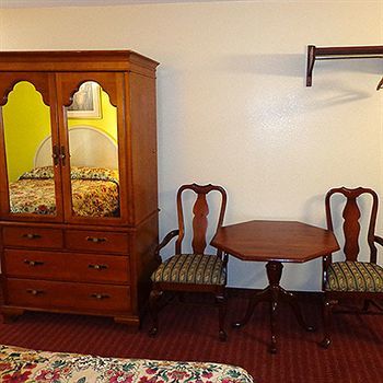 Motel Economy Inn Express Warren