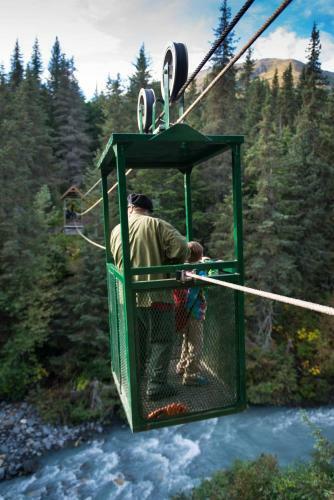 Alyeska Hideaway