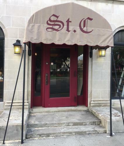 St. Charles Hotel - Hudson