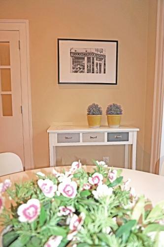 Lisbon Holidays Principe Real Apartments Complex