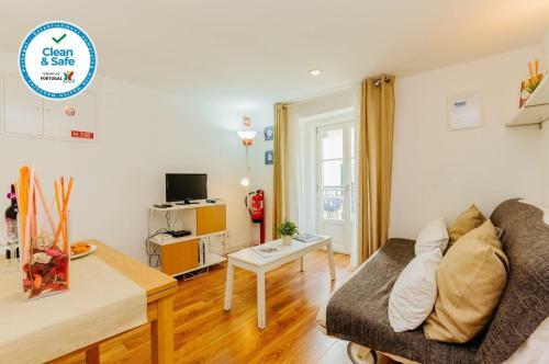Rent4rest Bairro Alto Charming 1bd Apartment