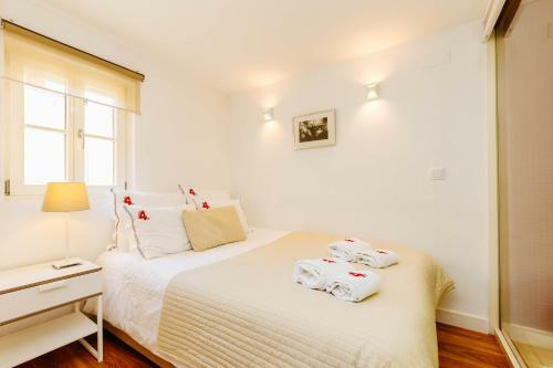 Rent4rest Bairro Alto Charming 1bd Apartment