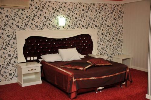 Grand Midyat Hotel