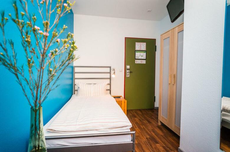 Apartamentos Amstel House Hostel